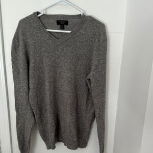 Club Room 100% Cashmere Gray V-Neck Sweater Classic Knit
